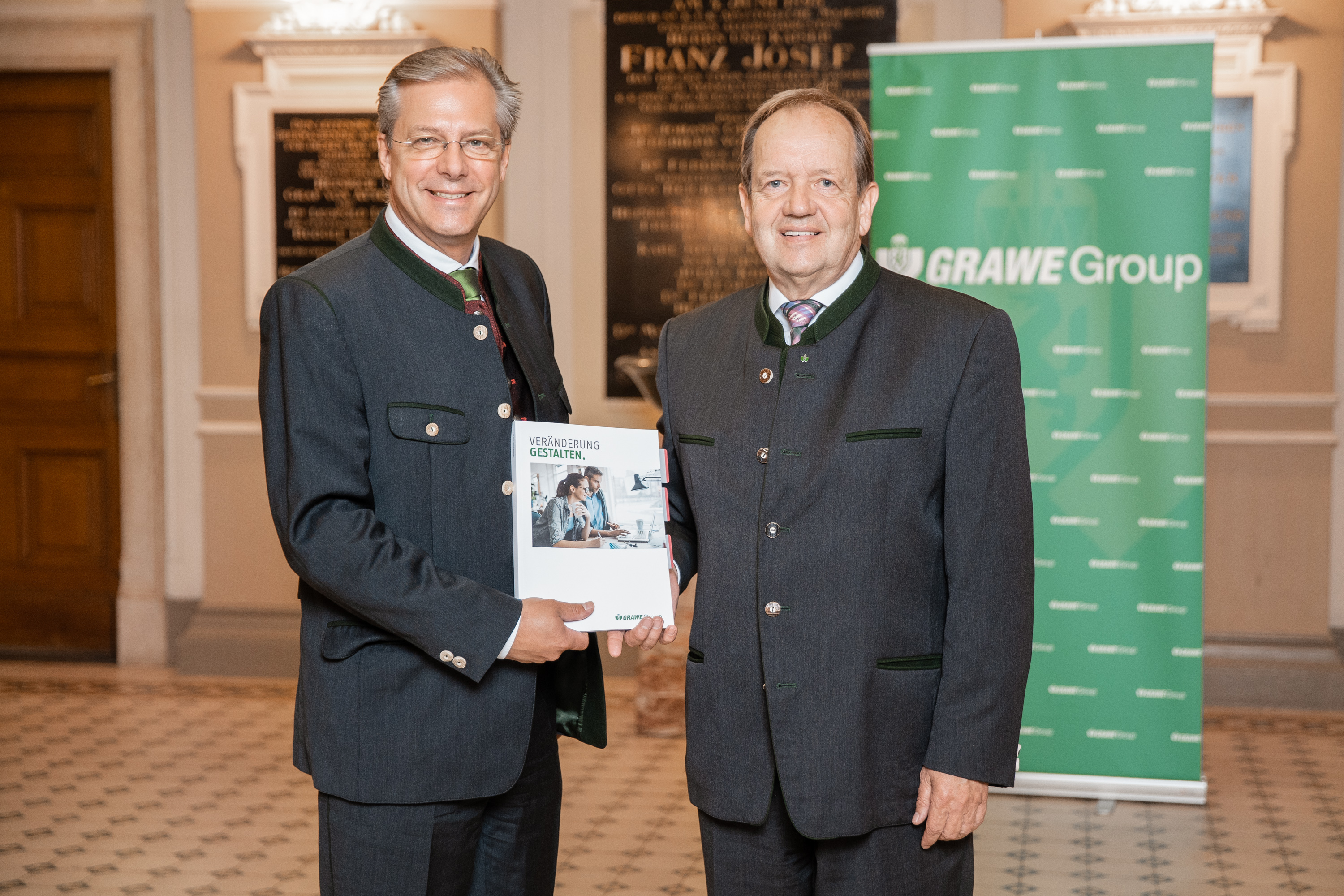 Generaldirektor der GRAWE AG Mag. Klaus Scheitegel und Vorsitzender des Vorstands der GRAWE-Vermögensverwaltung Dr. Othmar Ederer