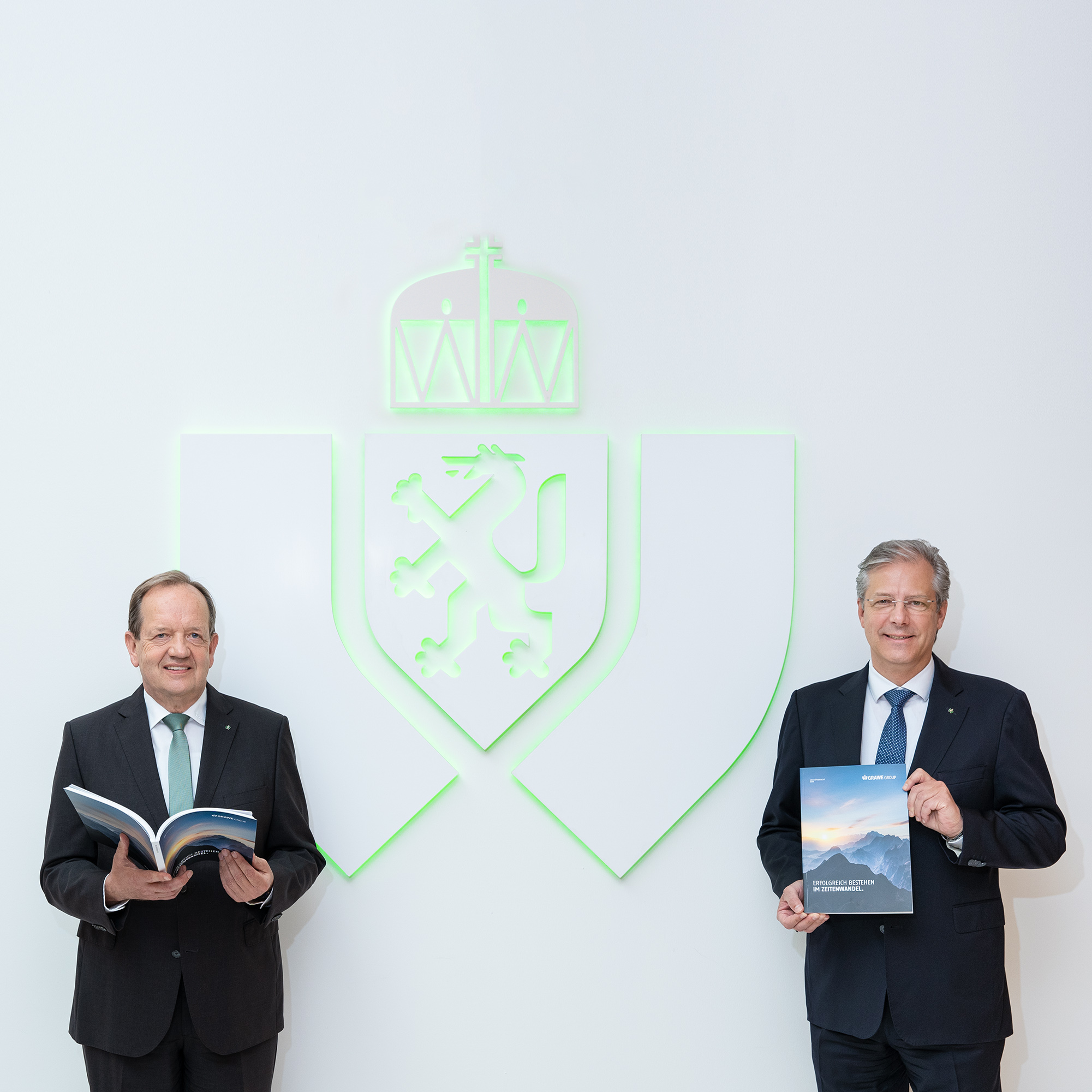 v.l.n.r.: Vorsitzender des Vorstands der GRAWE-Vermögensverwaltung Dr. Othmar Ederer und Generaldirektor der Grazer Wechselseitigen Versicherung AG Mag. Klaus Scheitegel